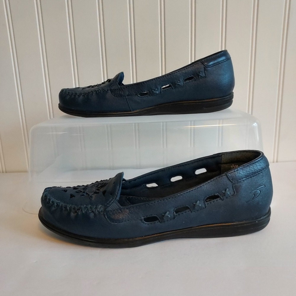 Dr Scholls Womens Navy Blue Leather Cutout Slip On Loafer Shoes 7.5M E61-15 - Picture 6 of 9